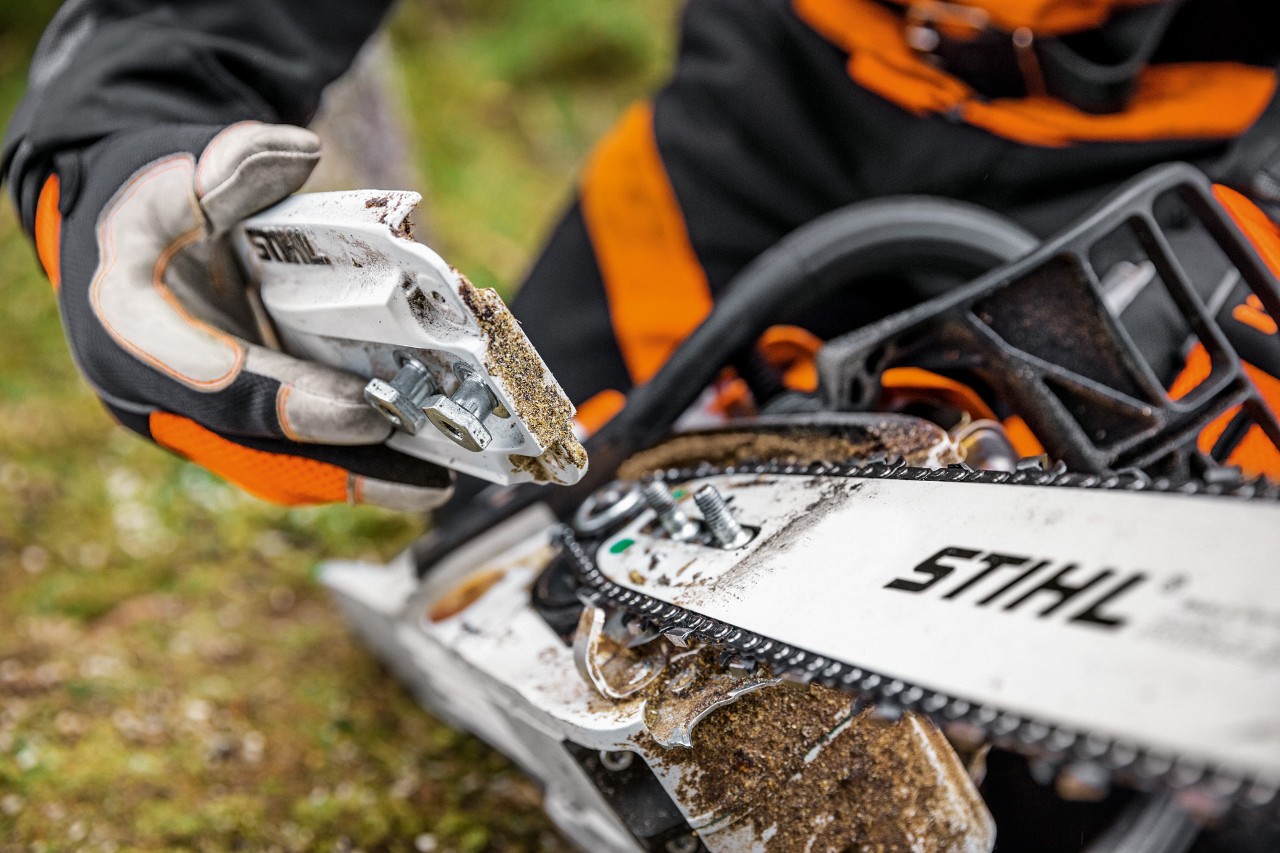 Обслуговування бензопилки STIHL MS 261 C-M