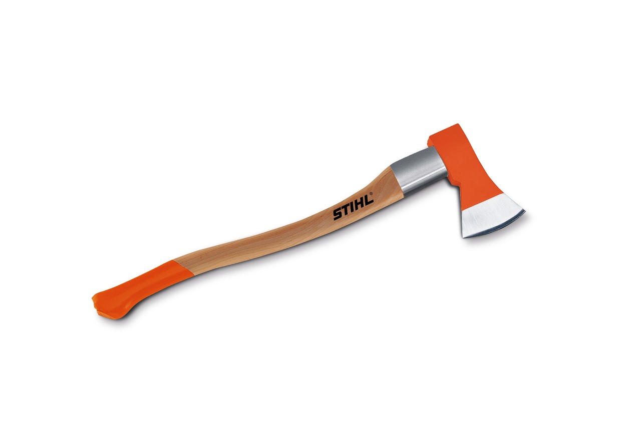 Сокира для лісорубів STIHL AX 16 на білому фоні